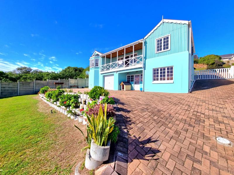 4 Bedroom Property for Sale in Aston Bay Eastern Cape